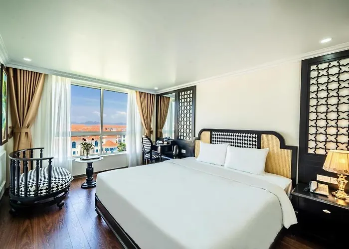 Hotel Dragon 3*