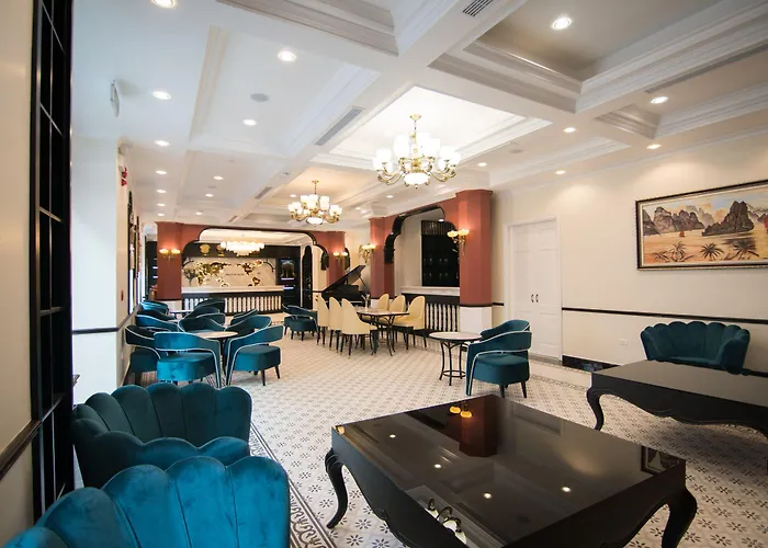 Dragon Hotel Ha Long